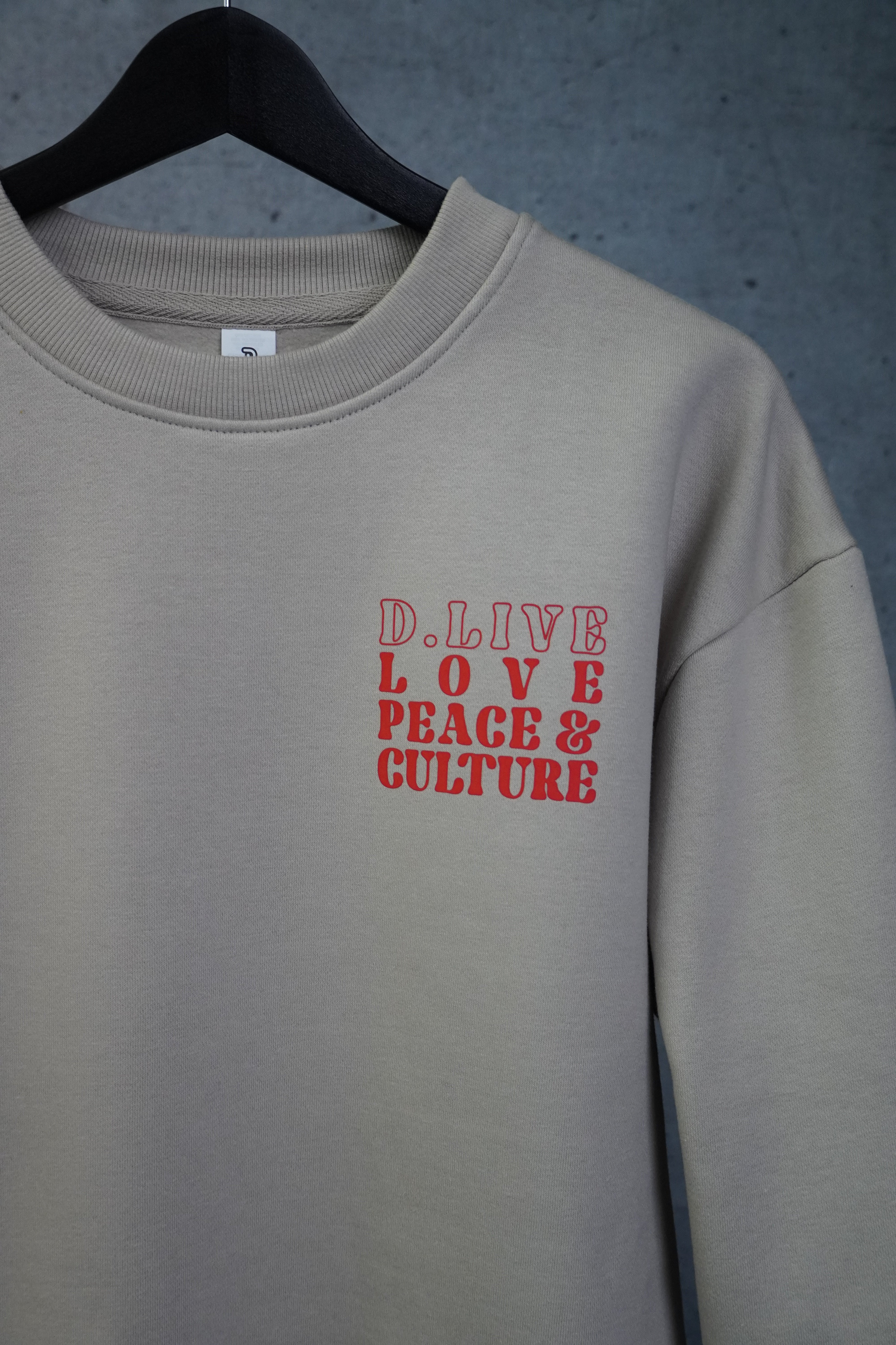D.LIVE D.LOVE Sweatshirt