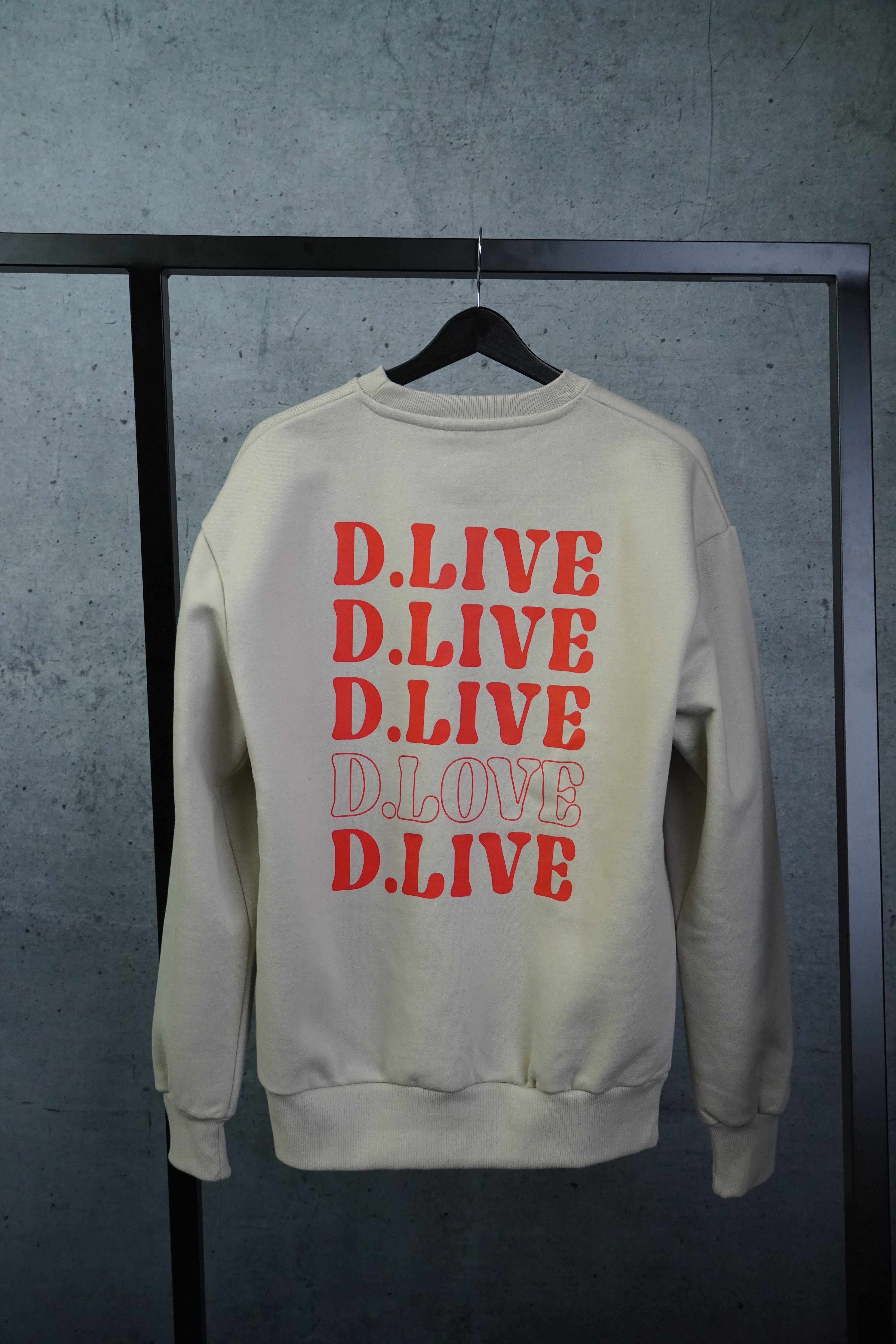 D.LIVE D.LOVE Sweatshirt